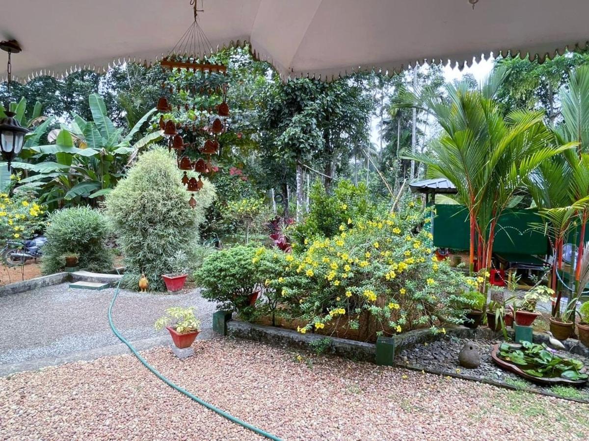 Kuttickattil Gardens Homestay Kottayam Buitenkant foto